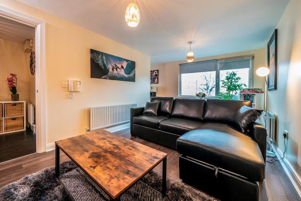 1 Bd Apt In Historical W Belfast Close To Centre Kültér fotó